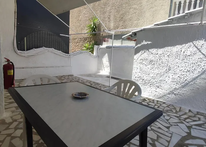Cosmos Aparthotel