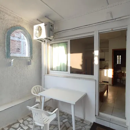 Aparthotel Cosmos 3*