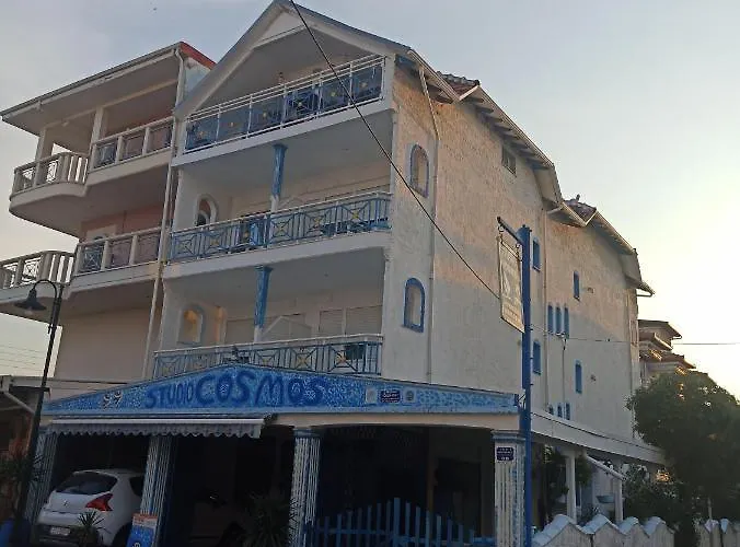 Apartahotel Cosmos Olympiakí Aktí