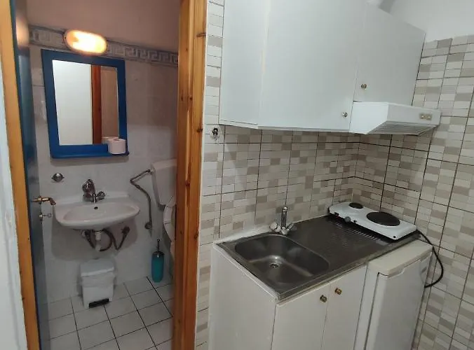 Cosmos Apartahotel Olympiakí Aktí